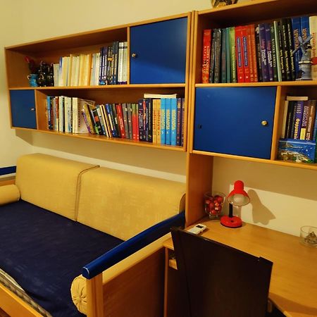 Irene Koukaki Apartment เอเธนส์ ภายนอก รูปภาพ