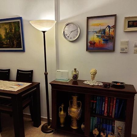 Irene Koukaki Apartment เอเธนส์ ภายนอก รูปภาพ