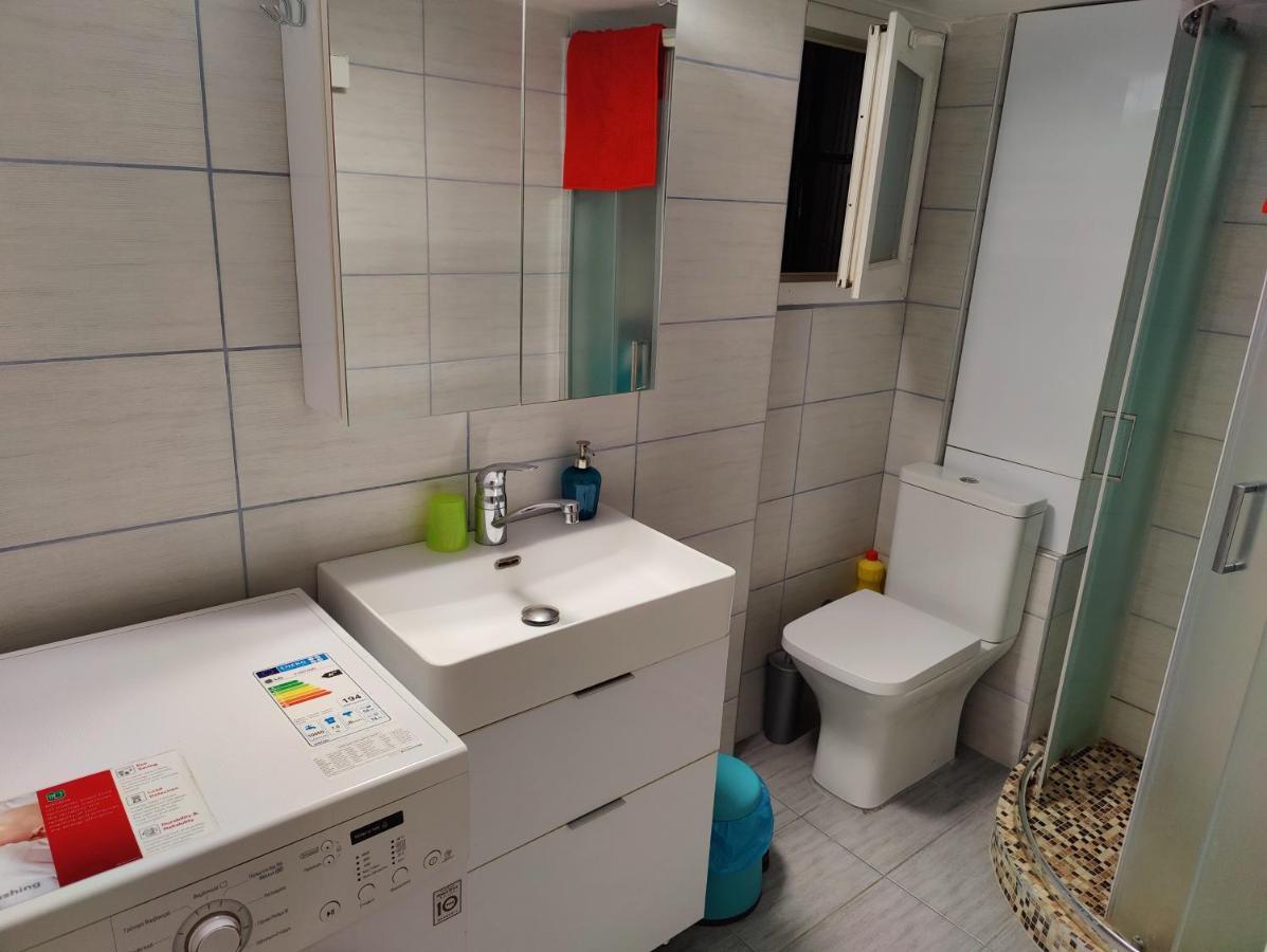 Irene Koukaki Apartment เอเธนส์ ภายนอก รูปภาพ